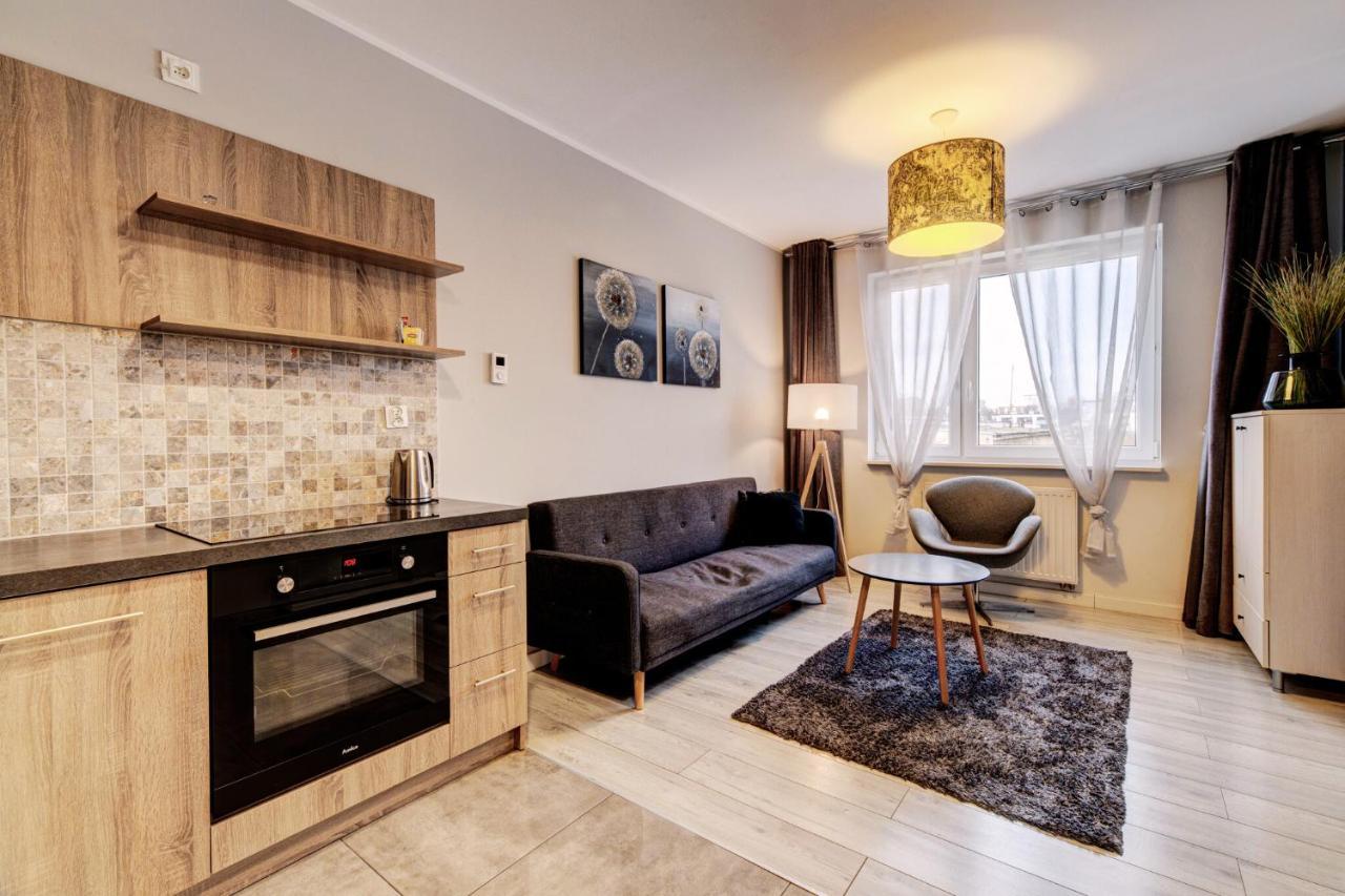 Allure Nautica Aparthotel Szczecin Ngoại thất bức ảnh
